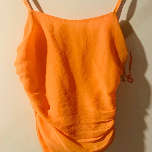 Top - Picture 3 of 4